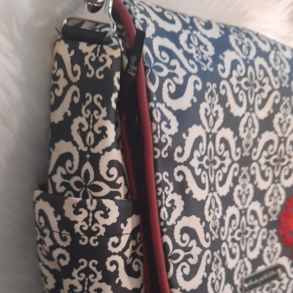 Elegant Black and White Patterned Petunia Pickle Bottom Tote Bag/diaper Bag